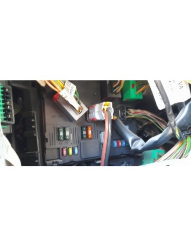 CAJA RELES / FUSIBLES CITROEN XSARA PICASSO -...