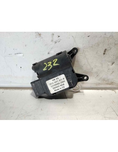 MOTOR APERTURA TRAMPILLAS CLIMATIZADOR VOLKSWAGEN PASSAT BERLINA (362) - 271340