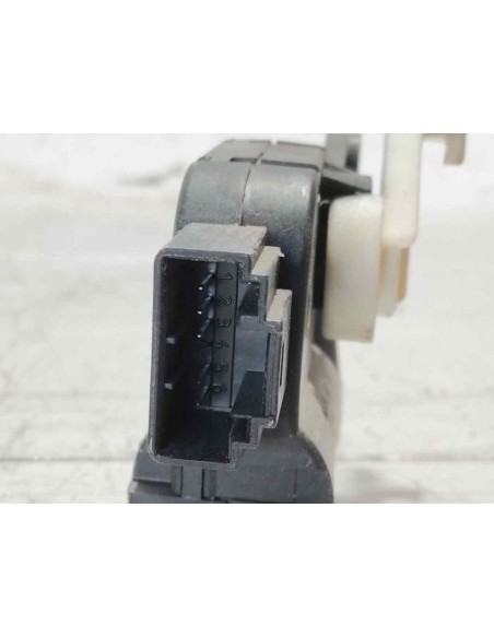MOTOR APERTURA TRAMPILLAS CLIMATIZADOR VOLKSWAGEN PASSAT BERLINA (362) - 271340