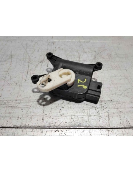 MOTOR APERTURA TRAMPILLAS CLIMATIZADOR VOLKSWAGEN PASSAT BERLINA (362) - 271340