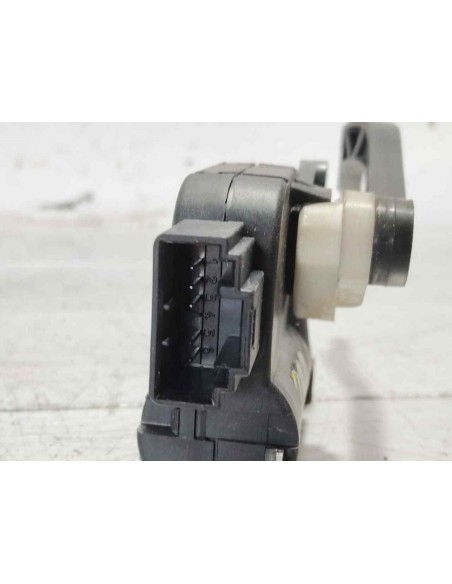 MOTOR APERTURA TRAMPILLAS CLIMATIZADOR VOLKSWAGEN PASSAT BERLINA (362) - 271343