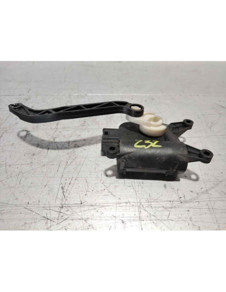 MOTOR APERTURA TRAMPILLAS CLIMATIZADOR VOLKSWAGEN PASSAT BERLINA (362) - 271343
