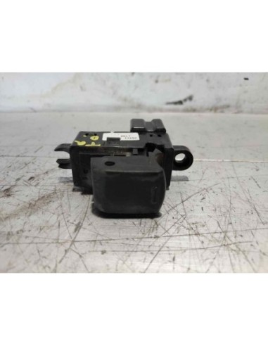 MANDO ELEVALUNAS TRASERO DERECHO NISSAN QASHQAI...