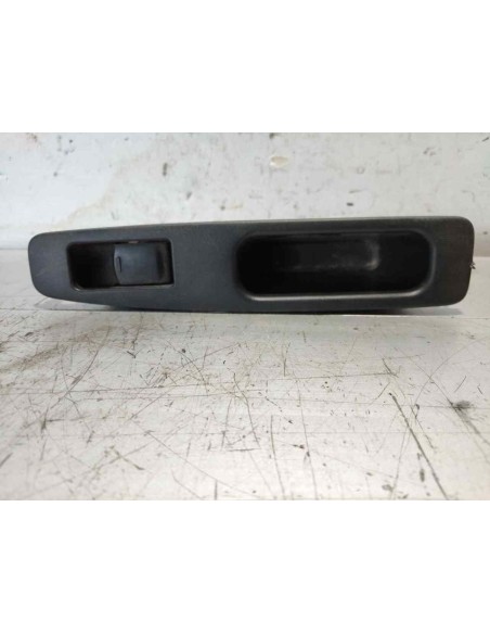MANDO ELEVALUNAS DELANTERO DERECHO NISSAN QASHQAI (J10) - 263276