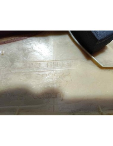 MOLDURA MERCEDES-BENZ CLASE C (BM 203)...