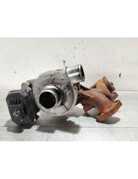 COLECTOR ESCAPE KIA SPORTAGE (SL) - 272010