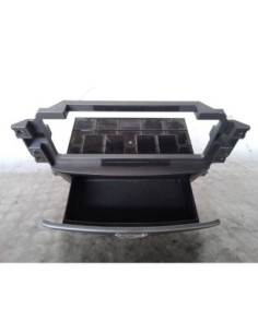 CENICERO KIA SORENTO (BL) - 112041 2