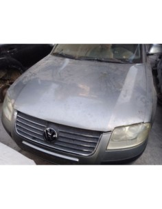 CAPO VOLKSWAGEN PASSAT BERLINA (3B3) - 260728