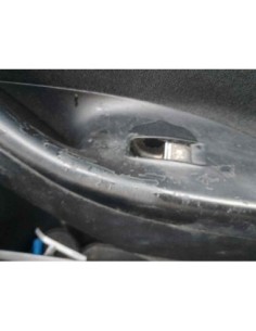 MANDO ELEVALUNAS DELANTERO DERECHO VOLKSWAGEN PASSAT...