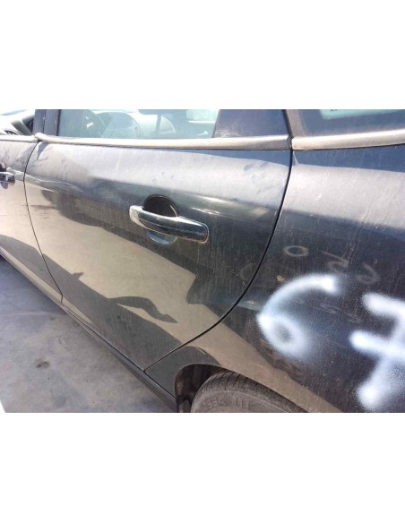 PUERTA TRASERA IZQUIERDA FORD FOCUS BERLINA (CB8) - 201025