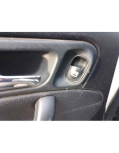 MANDO ELEVALUNAS TRASERO IZQUIERDO MERCEDES-BENZ CLASE C...