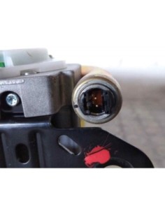 CINTURON SEGURIDAD DELANTERO DERECHO TOYOTA COROLLA (E12)... 2