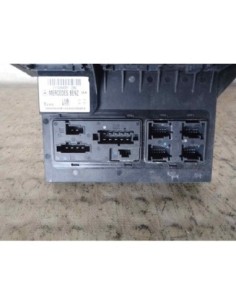 CAJA RELES / FUSIBLES MERCEDES-BENZ CLASE E (BM 211)... 2