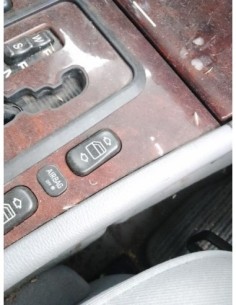 MANDO ELEVALUNAS DELANTERO DERECHO MERCEDES-BENZ CLASE E...