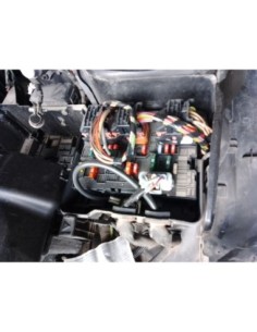 CAJA RELES / FUSIBLES PEUGEOT 207 - 266080