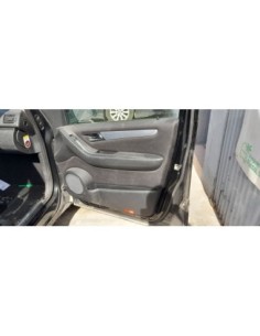 GUARNECIDO PUERTA DELANTERA DERECHA MERCEDES-BENZ CLASE B...