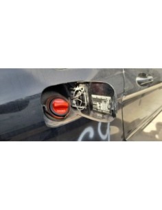 TAPA EXTERIOR COMBUSTIBLE MERCEDES-BENZ CLASE B (BM 245)... 2