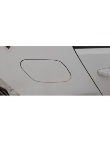 TAPA EXTERIOR COMBUSTIBLE VOLKSWAGEN GOLF VII...