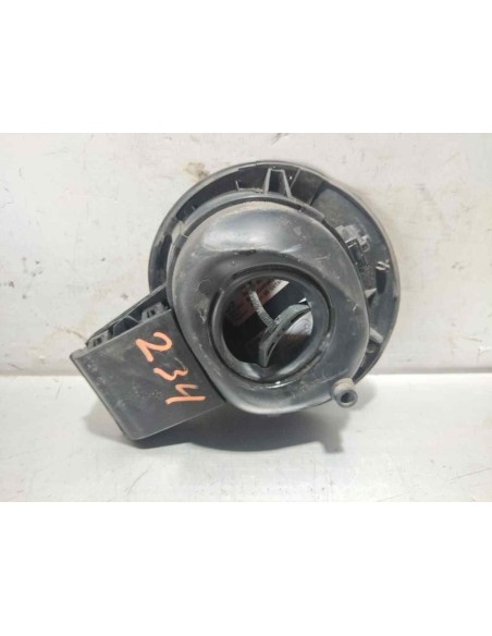TAPA EXTERIOR COMBUSTIBLE SEAT IBIZA BERLINA (6J5) - 272394