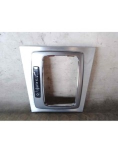 GUARNECIDOS PALANCA CAMBIO MERCEDES-BENZ CLASE C (BM 204)...