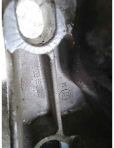 SOPORTE MOTOR DERECHO VOLKSWAGEN PASSAT BERLINA (3B3) -... 2