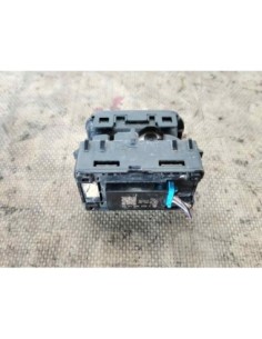 MANDO ELEVALUNAS TRASERO IZQUIERDO MERCEDES-BENZ CLASE C... 2