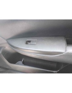 CERRADURA PUERTA TRASERA IZQUIERDA SUBARU LEGACY BERLINA... 2