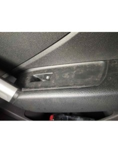 MANDO ELEVALUNAS DELANTERO DERECHO AUDI Q2 (GAG) - 250919