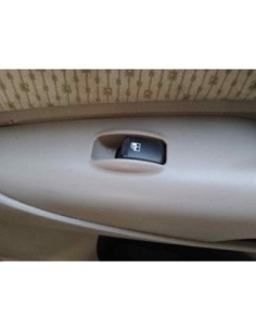MANDO ELEVALUNAS TRASERO DERECHO HYUNDAI TUCSON (JM) -...