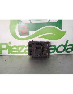 CAJA RELES / FUSIBLES PEUGEOT 206 + - 262033