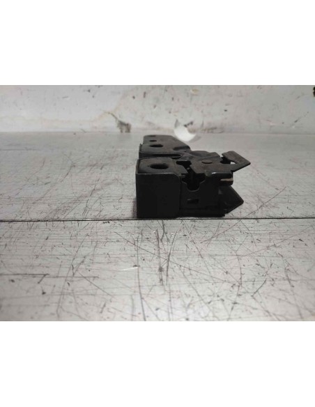 CERRADURA CAPO SEAT CORDOBA BERLINA (6L2) - 272512