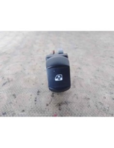 MANDO ELEVALUNAS DELANTERO DERECHO RENAULT CLIO III - 213118