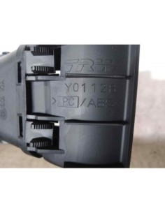 REJILLA AIREADORA VOLVO C30 - 177677 2