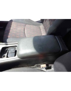 APOYABRAZOS CENTRAL MERCEDES-BENZ CLASE C (BM 203)...