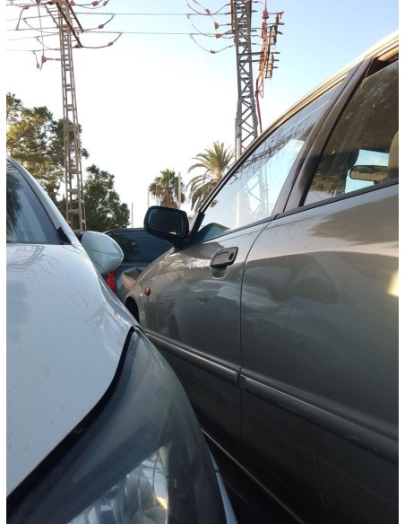 PUERTA DELANTERA IZQUIERDA MAZDA 323 F/S BERLINA (BJ) - 266221