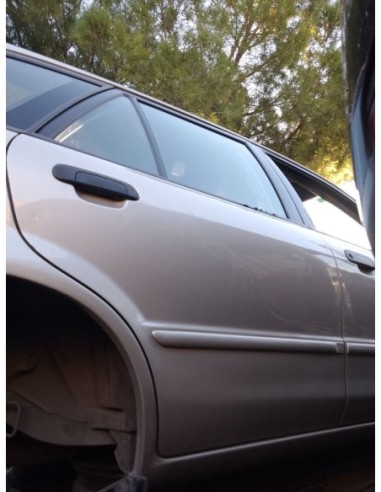PUERTA TRASERA DERECHA MAZDA 323 F/S BERLINA...