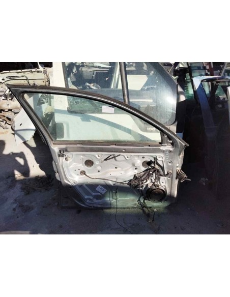 PUERTA DELANTERA IZQUIERDA VOLKSWAGEN PASSAT BERLINA (3B3) - 267426
