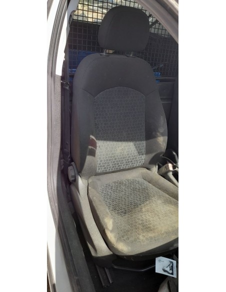 ASIENTO DELANTERO DERECHO OPEL CORSA E - 272631