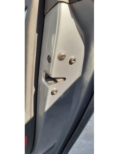 CERRADURA PUERTA TRASERA DERECHA AUDI A4 AVANT...