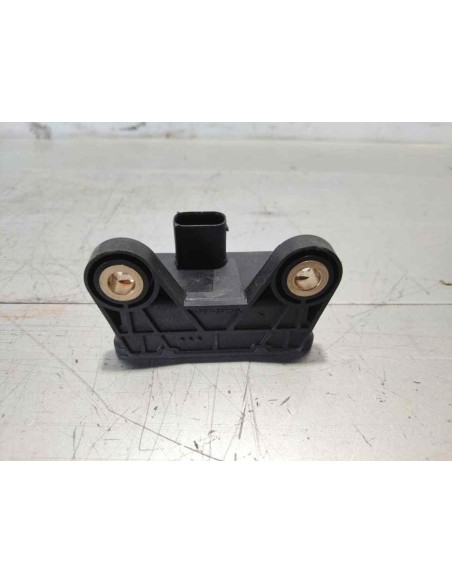 CINTURON SEGURIDAD TRASERO DERECHO OPEL ZAFIRA B - 273185