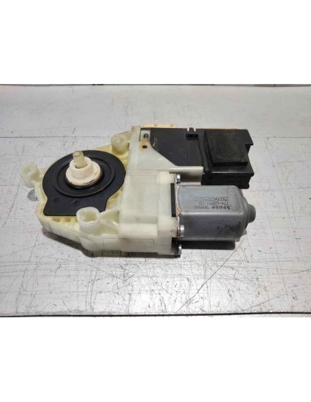 MOTOR ELEVALUNAS DELANTERO DERECHO CITROEN C4 BERLINA - 274040