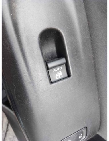 MANDO ELEVALUNAS DELANTERO DERECHO FIAT 500X...