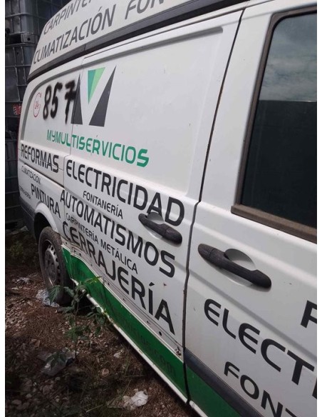 PUERTA LATERAL CORREDERA DERECHA MERCEDES-BENZ VITO BASIC-KOMBI (639) - 236360