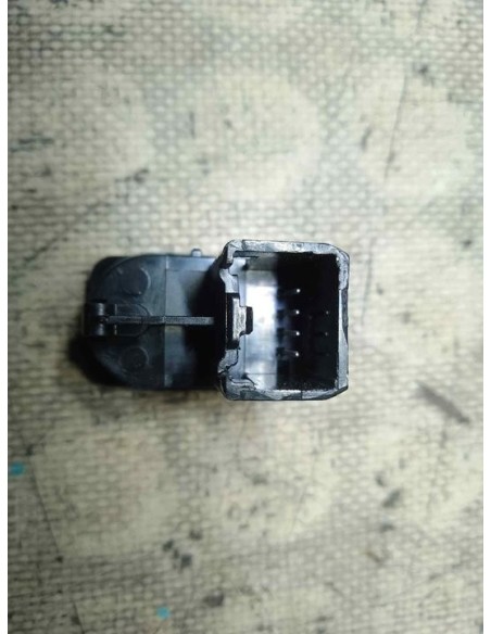 MANDO ELEVALUNAS DELANTERO DERECHO FORD MONDEO BERLINA (CA2) - 218235