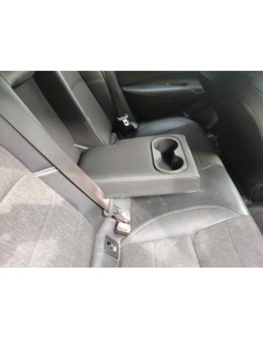ASIENTOS TRASEROS TOYOTA COROLLA TOURING SPORTS...