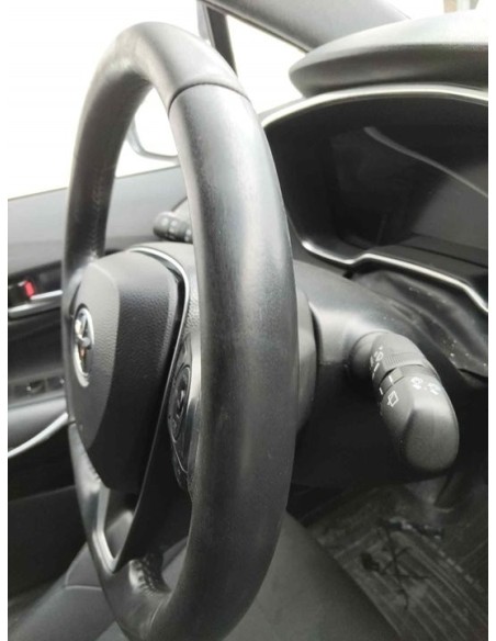 VOLANTE TOYOTA COROLLA TOURING SPORTS (E21) - 253367