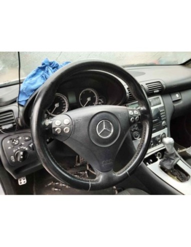 VOLANTE MERCEDES-BENZ CLASE C (BM 203)...