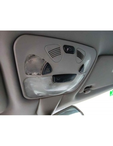 LUZ INTERIOR MERCEDES-BENZ CLASE C (BM 203)...