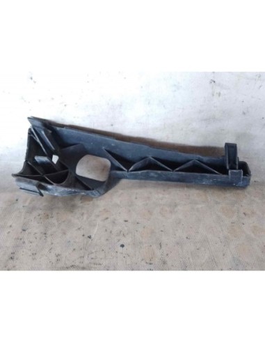 SOPORTE FARO IZQUIERDO FORD FOCUS BERLINA (CAP)...