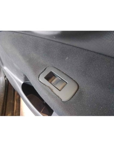MANDO ELEVALUNAS TRASERO DERECHO TOYOTA AURIS...